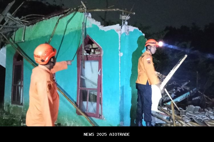 Dampak Gempa Bekasi-Karawang: Ratusan Jiwa Terdampak, Puluhan Rumah Rusak