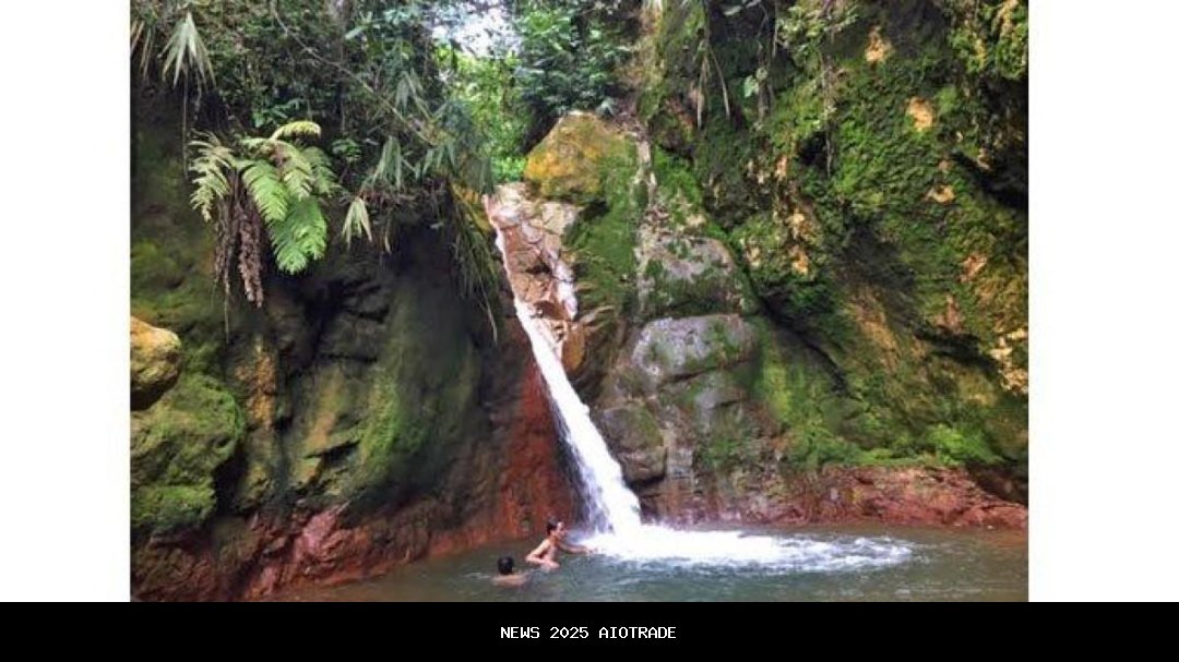 Curug Golek: Wisata Air Terjun Populer dengan Mitos Menarik