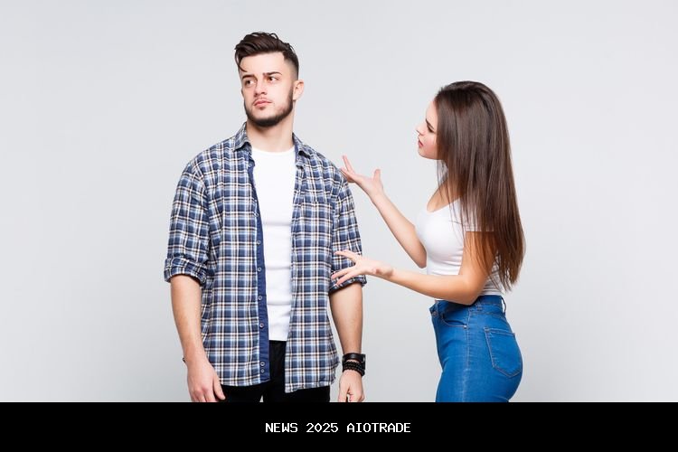 8 Saat Orang Bijak Lebih Baik Diam Daripada Bicara, Ini Bukan Kekurangan, Tapi Kontrol!