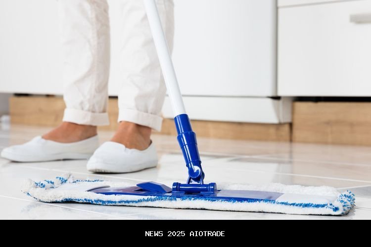 Cara Menghilangkan Noda Minyak di Lantai