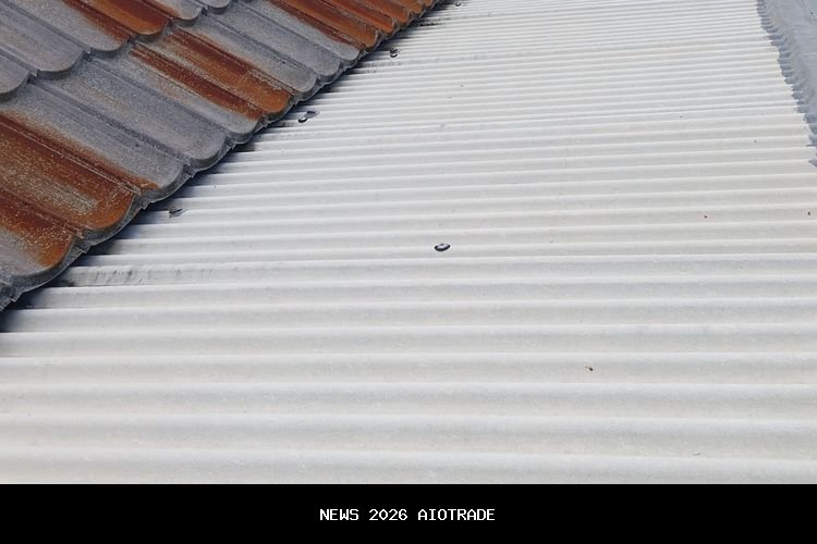 Buruh asbes Karawang, terjebak antara ekonomi dan bahaya penyakit paru