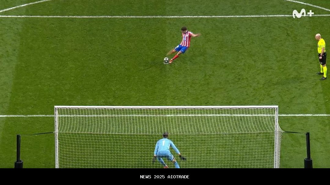 Santos vs Vitoria: 2 Penalti, 1 Gol, 3 Kartu Kuning di Akhir Babak