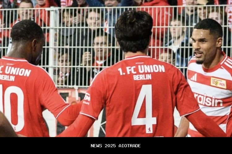 Doekhi Bawa Union Berlin Kalahkan Monchengladbach