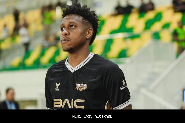 Francisco Rivera Terancam Pergi, Persija Jakarta Incar Jasa Pemain Muda Persebaya!