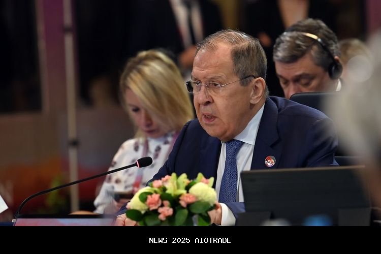 Menteri Luar Negeri Rusia Sergei Lavrov Tiba-Tiba Menghilang, Didepak oleh Putin?