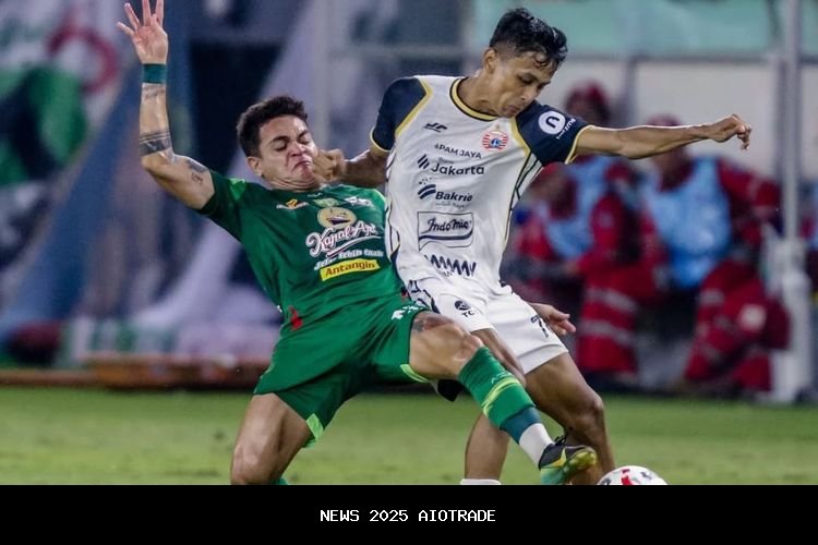 Bocor! Mengapa Eduardo Perez Pilih Gali Freitas Saat Persebaya Kalah dari Persija Jakarta