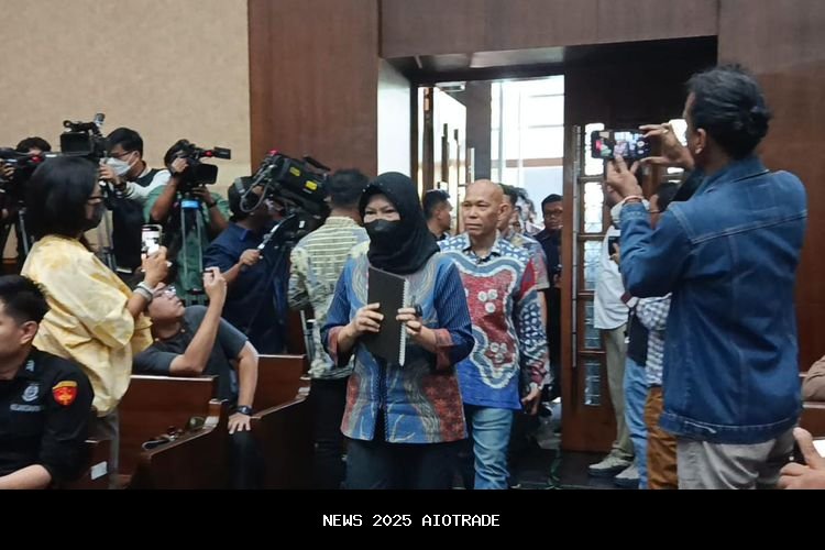 Pembukaan sidang korupsi Chromebook: peran Nadiem diungkap