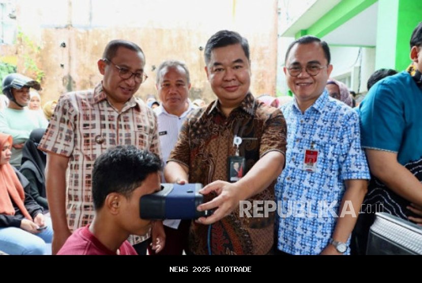 Jawaban Dirjendukcapil Soal KTP Indonesia untuk WNA Israel