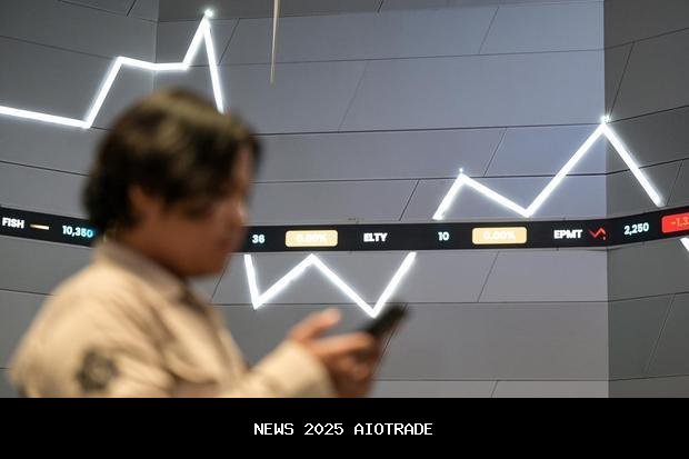 IHSG Naik Sedikit, Saham Grup Bakrie Melonjak