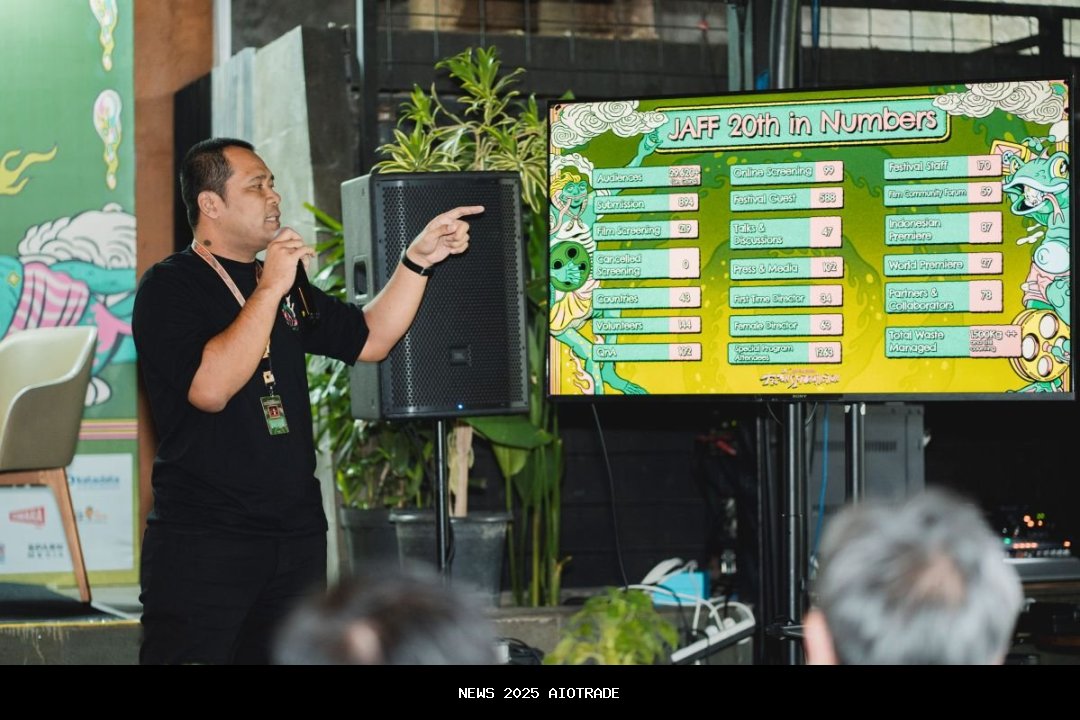 Becoming Human Raih Penghargaan Golden Hanoman, JAFF 2025 Catat Rekor 30 Ribu Penonton