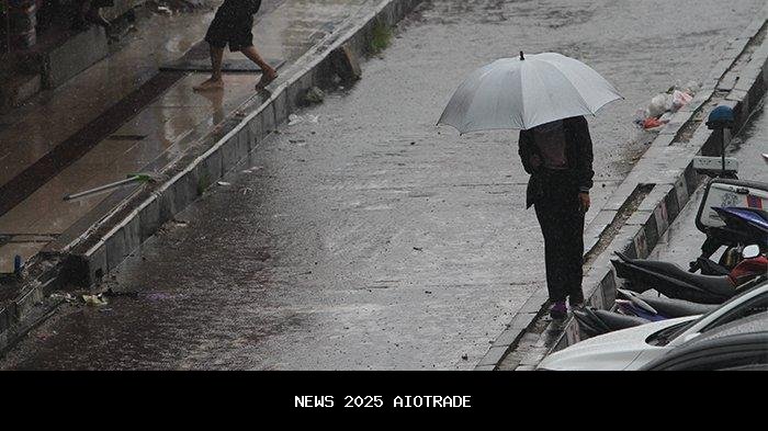 Prakiraan Cuaca Riau: Hujan Lebat Mengancam Malam Hari