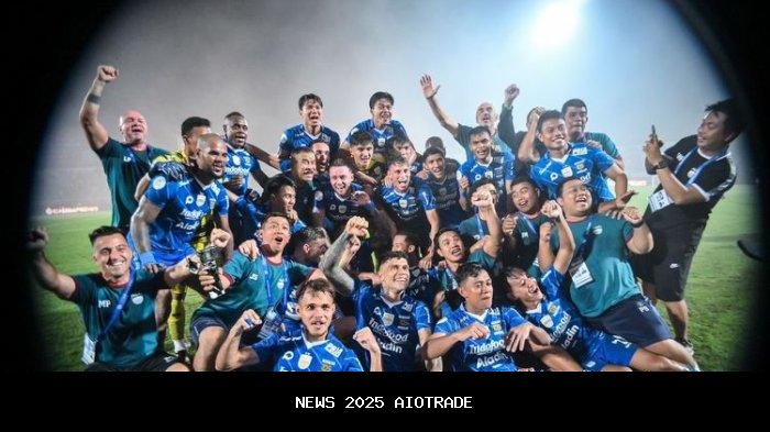 Persib Bandung Kolaborasi dengan GoPay di Liga Super Indonesia 2025/2026, Digitalisasi Bobotoh Semakin Nyata