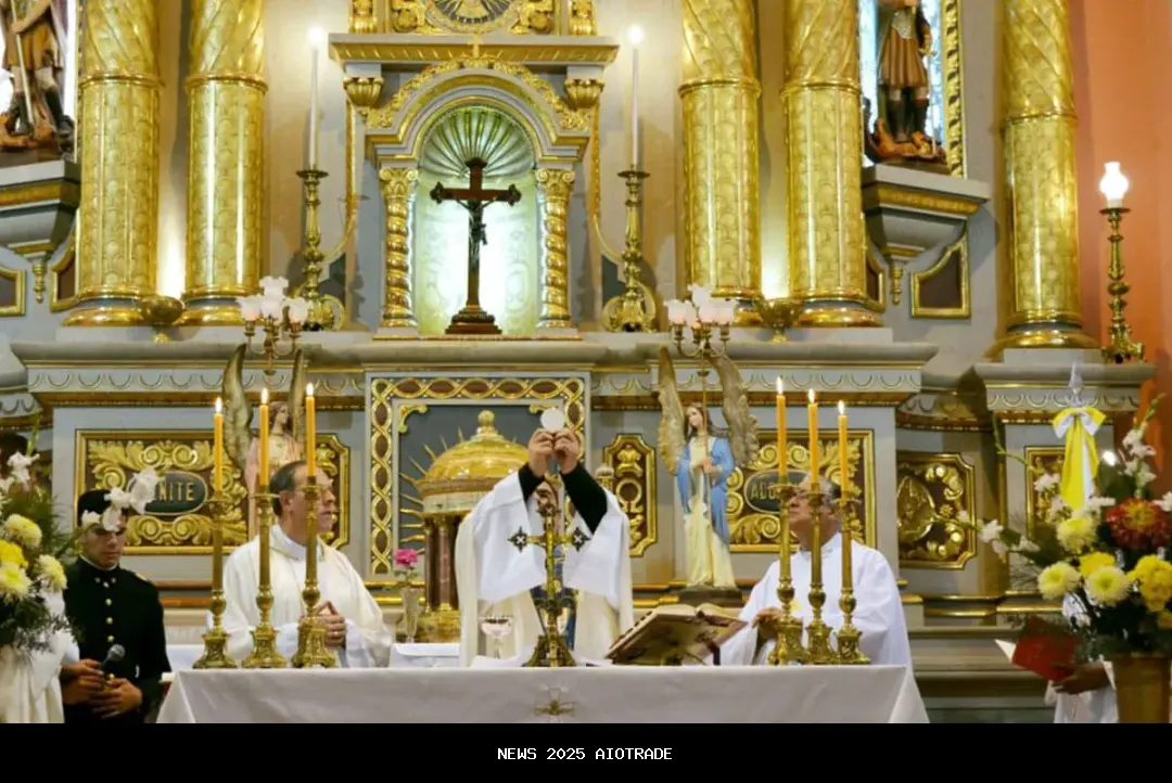 Misa Perjamuan Kudus, Rico Berduka Kehilangan Uskup Emeritus Monsignor, Ingat Petuah Omnis Omnia