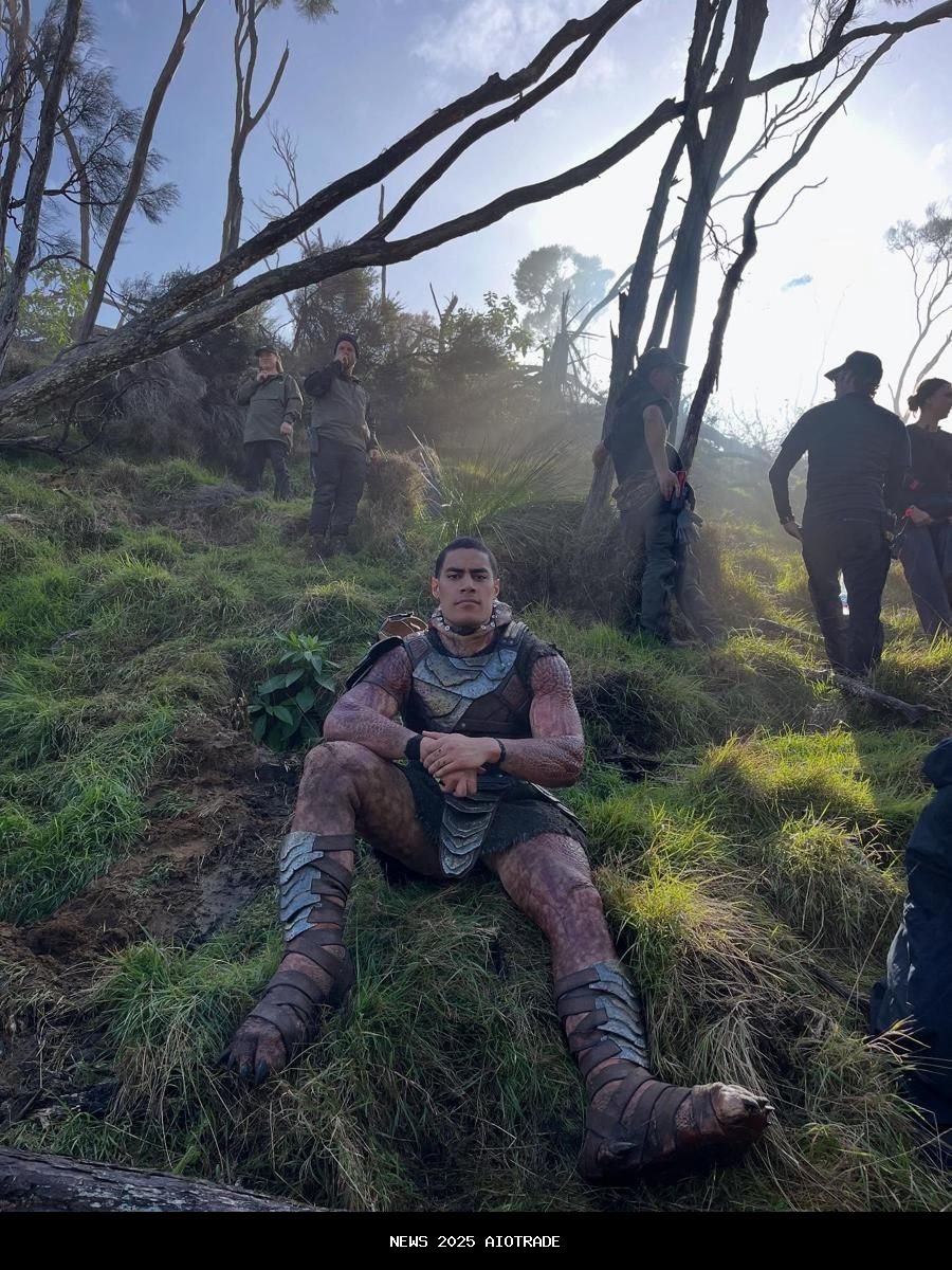 7 Potret Asli Dimitrius Koloamatangi Pemeran Dek di 