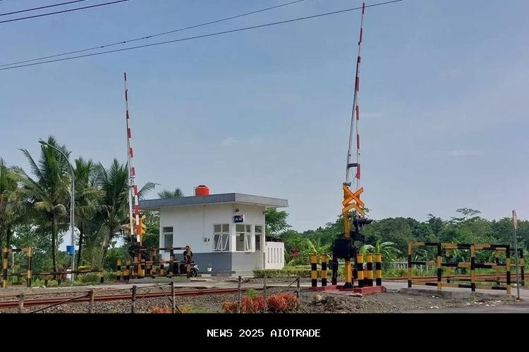 Kemenhub Himbau Pengendara Waspadai Perlintasan Kereta Api