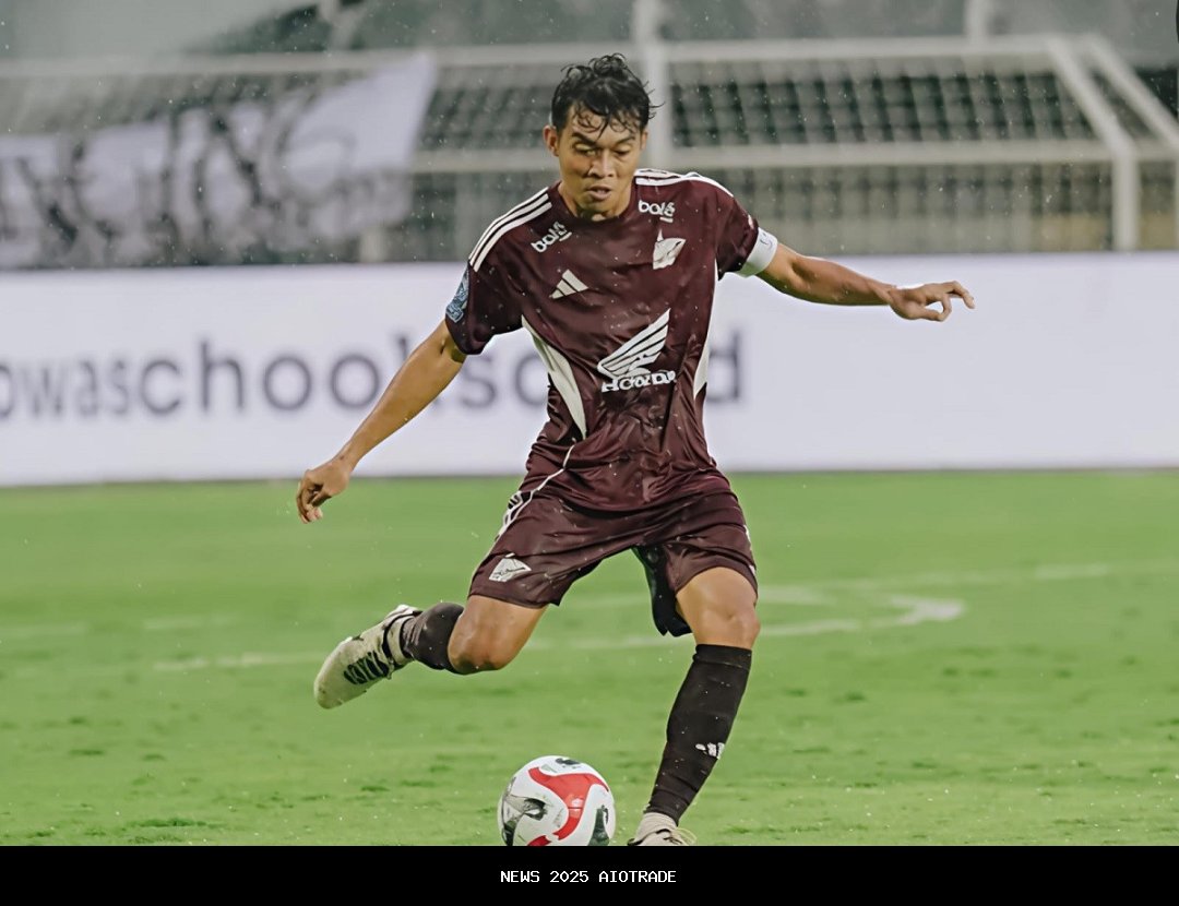 Akbar Tanjung Janjikan PSM Makassar Bangkit