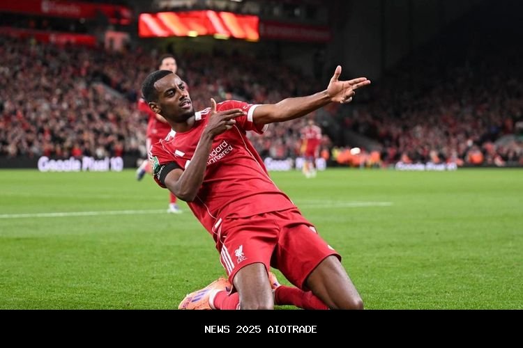 Liverpool Kalahkan Southampton, Alexander Isak Buka Gol di Anfield