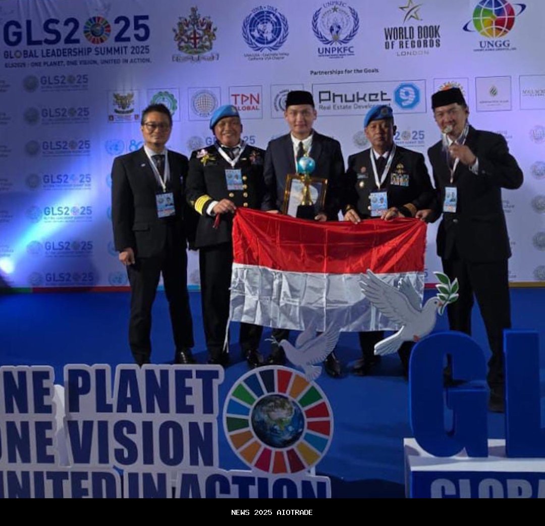 Delegasi Indonesia Mengguncang Panggung Global Leadership Summit 2025 di Bangkok