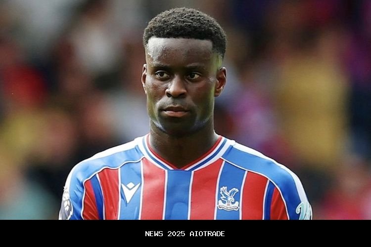 Marc Guehi Umumkan Pergi dari Crystal Palace Tahun 2026