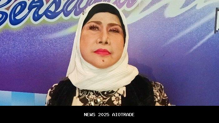 Elvy Sukaesih Kenang Duet dengan A Rafiq di Konser Pandangan Pertama