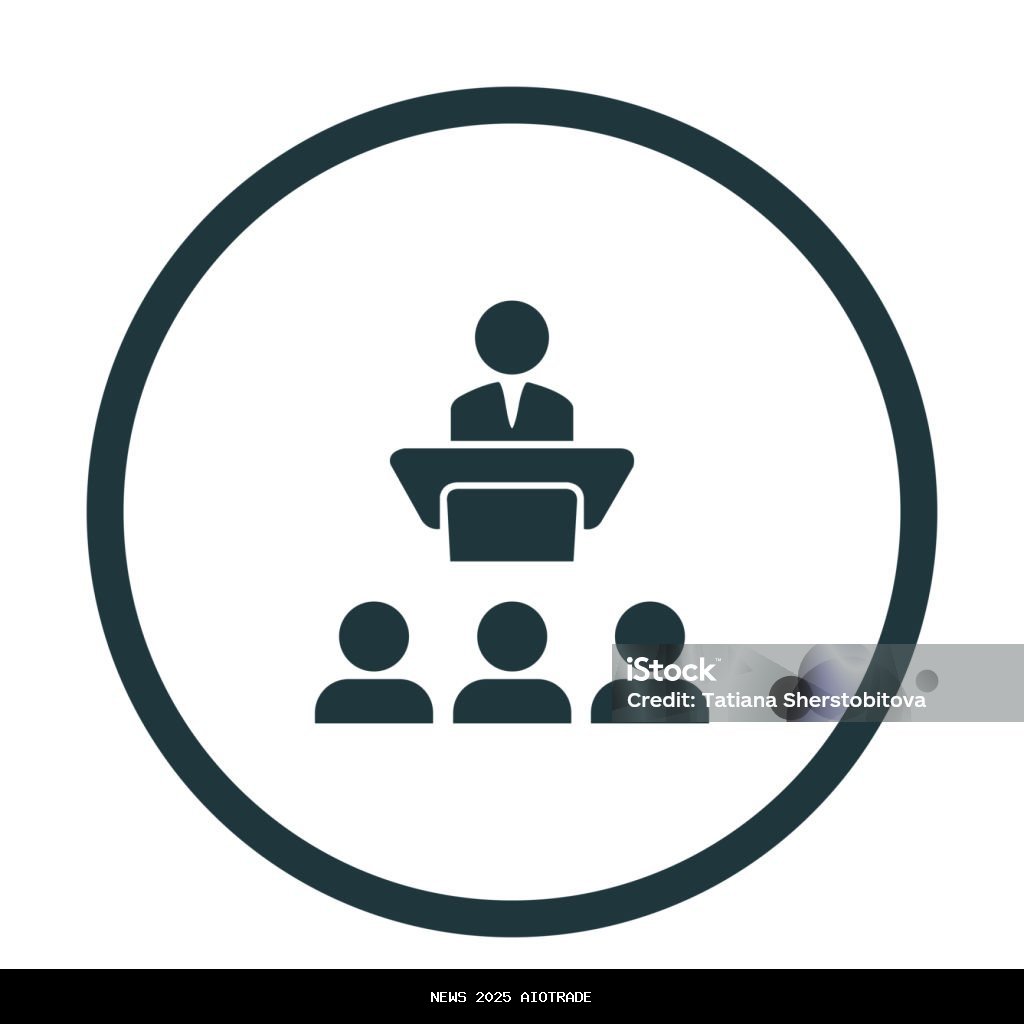 Pembicara Ayaz Sadiq memuji peran Lahore Qalandars dalam mempromosikan pemuda dan perempuan dalam olahraga