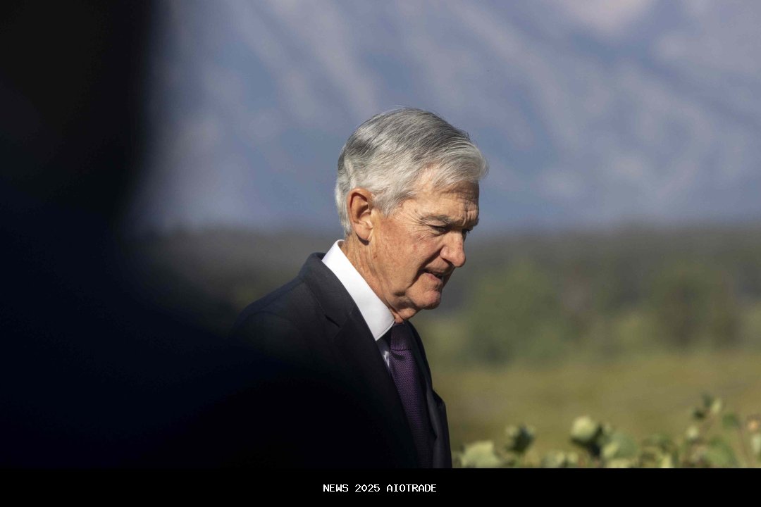 Bitcoin dan Saham Kripto Melonjak Saat Petunjuk Powell tentang Pemotongan Suku Bunga Menghidupkan Mi