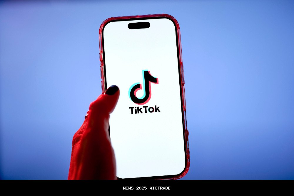 10 Kebiasaan Online yang Tidak Boleh Dilakukan di Dunia Nyata