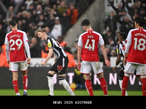 Newcastle United Butuh Striker Baru, Masihkah Ada Jalan Balik untuk Alexander Isak Setelah Chant ‘Serakah’ dari Suporter?