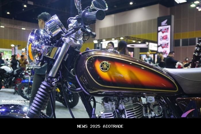 Serasa Motor Tahun 70-an! Yamaha SR400 Final Edition Hadir dengan Nuansa Klasik