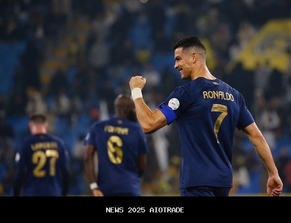 Rekor gila Ronaldo, Mbappe tutup tahun dengan selebrasi ikonik