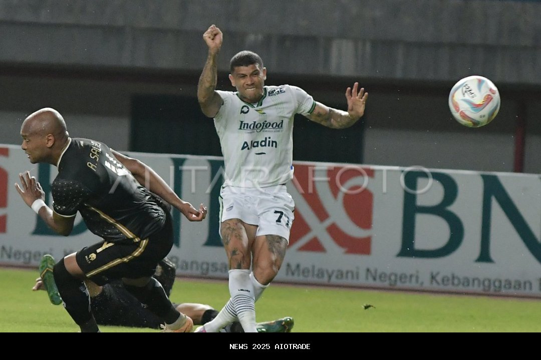 Persib Kembali Menang, Kalahkan Bhayangkara FC 2-0