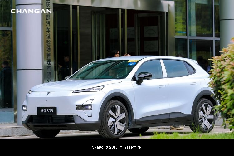 Kenali REEV: Mobil Baterai dan Mesin, Bukan PHEV