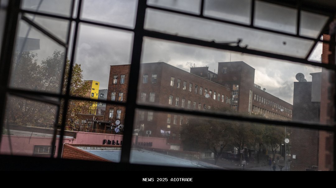 Puluhan korban tewas dalam penembakan di kafe Johannesburg