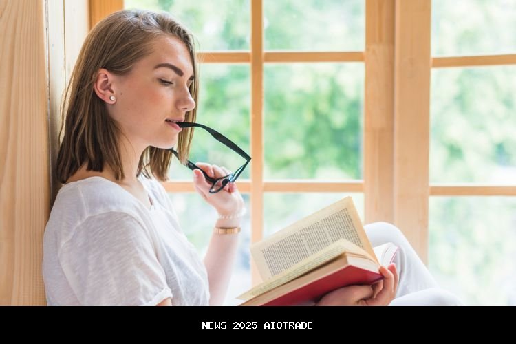 8 Kepribadian Unik Pecinta Buku Nonfiksi, Termasuk Kamu?