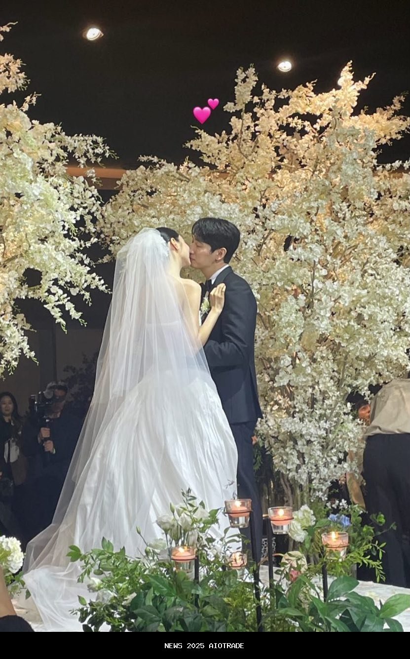 Foto Langka Kim Woo Bin Tersebar, Menu dan Souvenir Pernikahan Jadi Sorotan