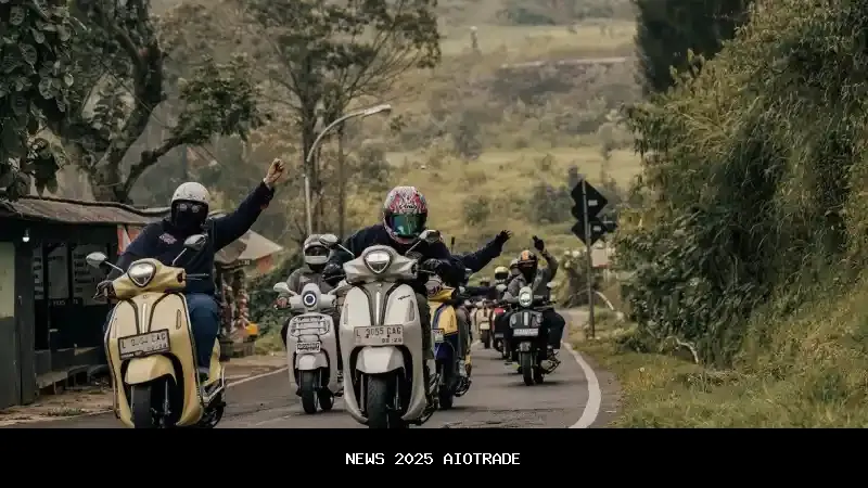 Yamaha Tunjukkan Kemampuan Skuter Retro di Jalur Bromo Ekstrem