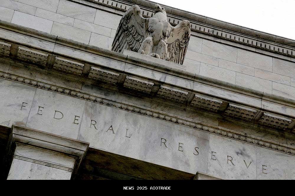 Fed Siap Turunkan Suku Bunga Meski Inflasi Masih Mengancam