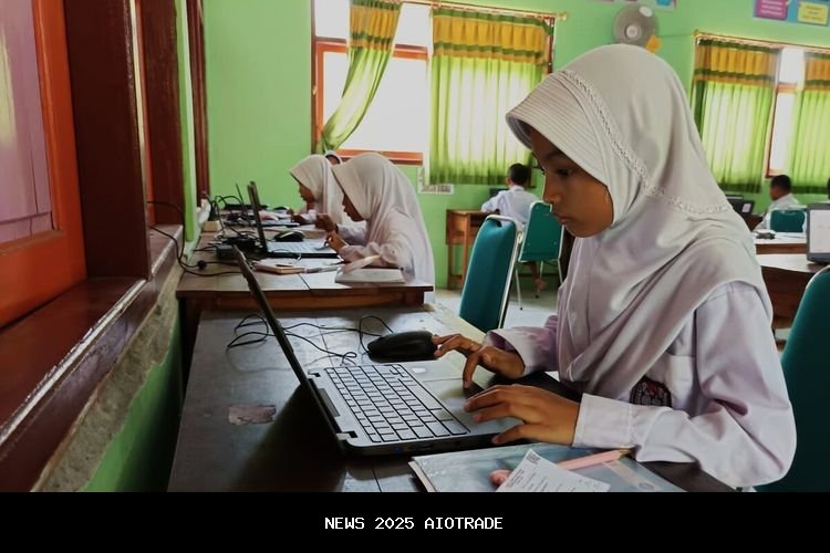 Chromebook Mewujudkan Impian Syafeea Ikut Lomba Menulis