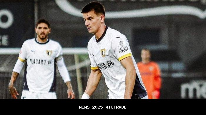 Prediksi Skor Benfica vs Famalicao: Head-to-Head dan Statistik Lengkap