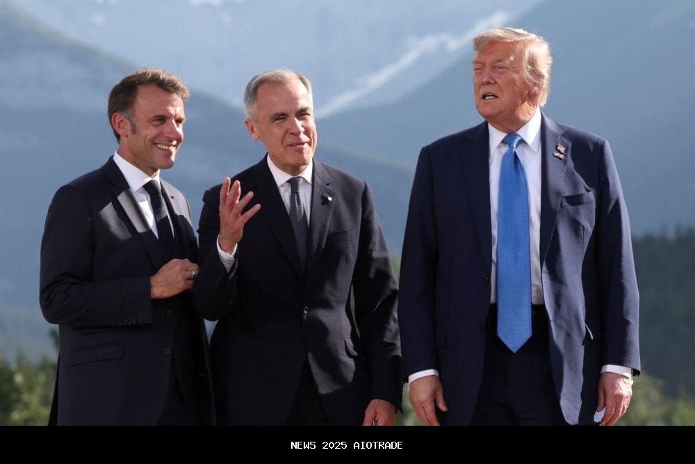 Trump Naikkan Tarif Kanada 10% Karena Iklan Reagan