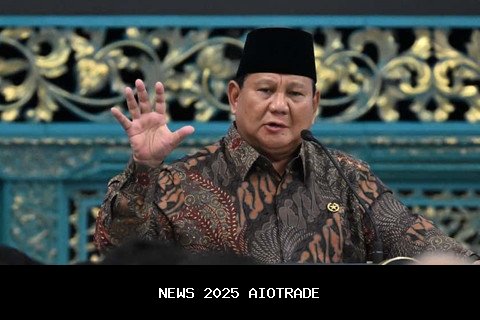Populer: Prabowo Bahagia IHSG Tembus 8.000; Purbaya Tak Ingin Naikkan Dana Daerah