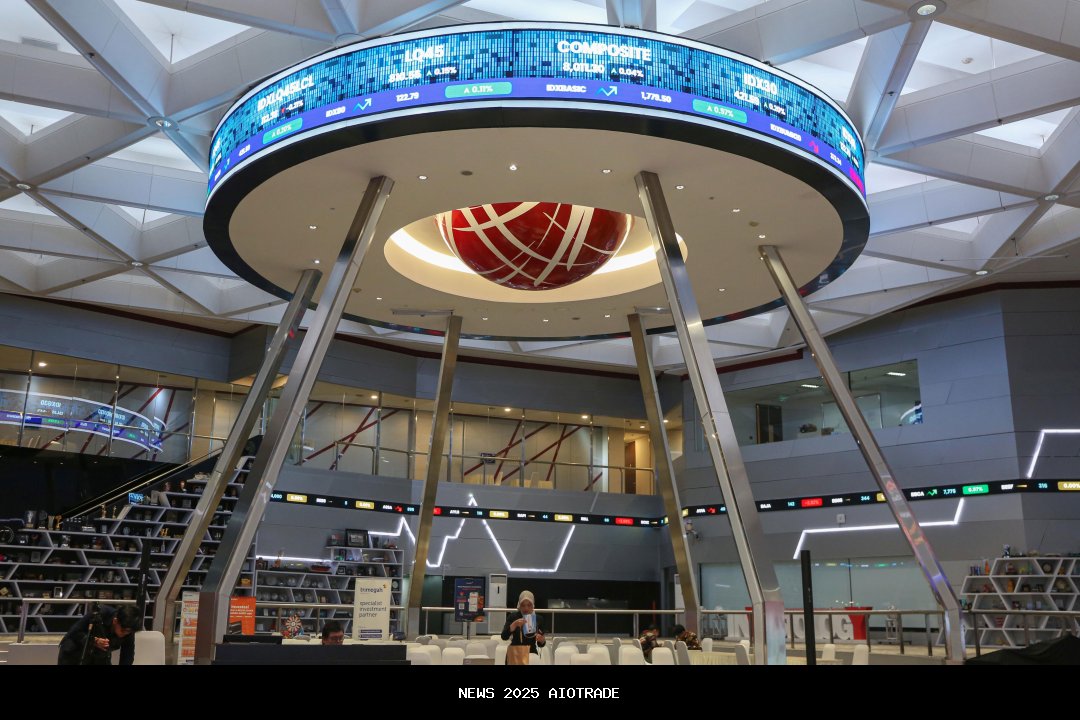 IHSG Diperkirakan Turun, RAJA, ESSA, MEDC, BBTN Jadi Pilihan Investasi