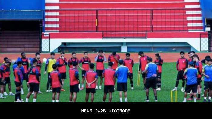 Berita Arema FC Terkini: Pemain Cidera Jelang Derby Jatim, Andre Caldas Jadi Pelatih Sementara