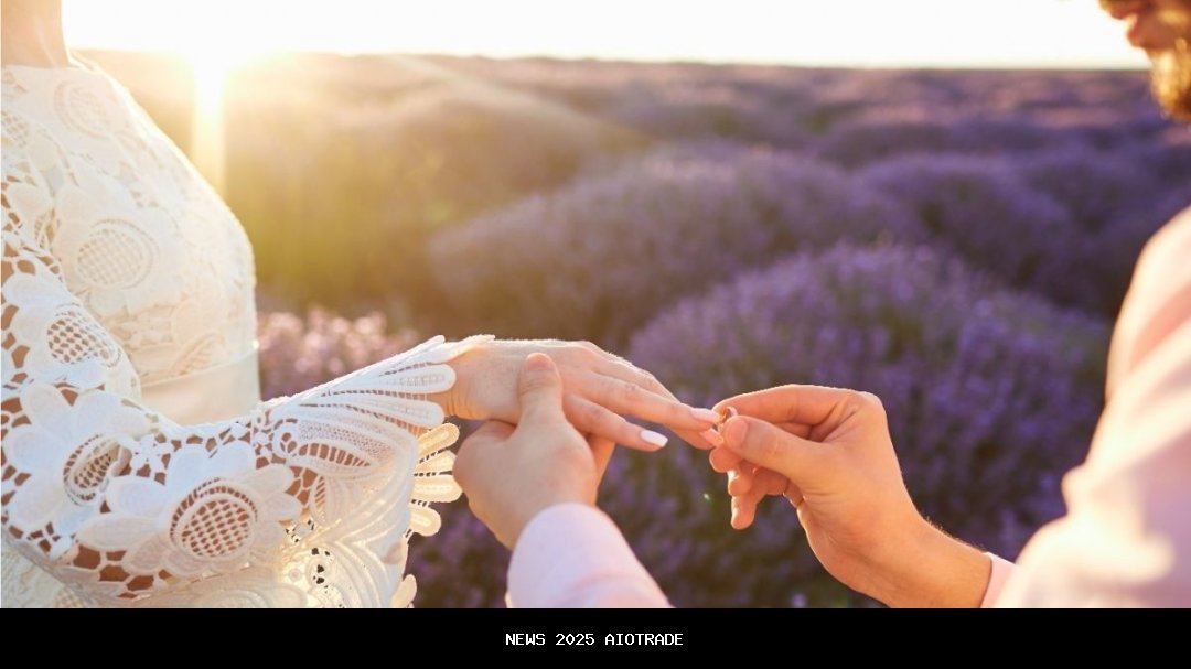 Pernikahan Berakhir, Kedekatan Hamish dengan Anak Jadi Perhatian