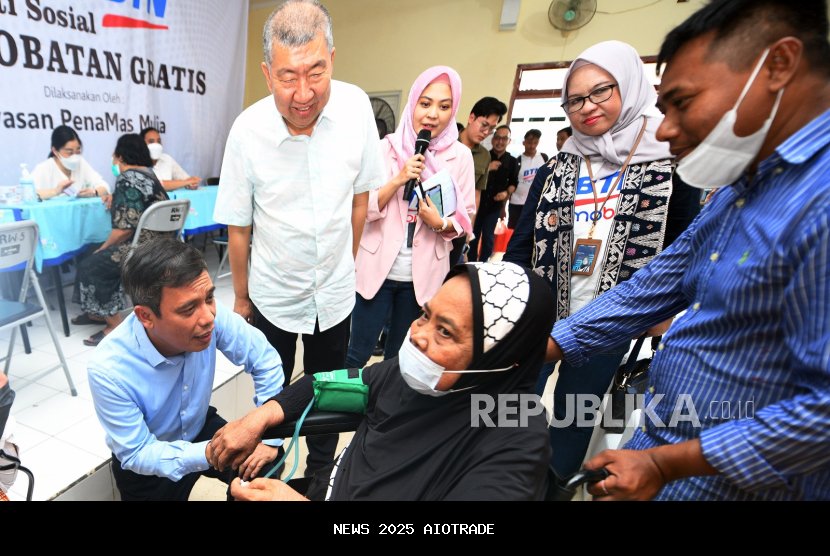 GMS Peduli Beri Pengobatan Gratis untuk Warga Kurang Mampu di Kupang