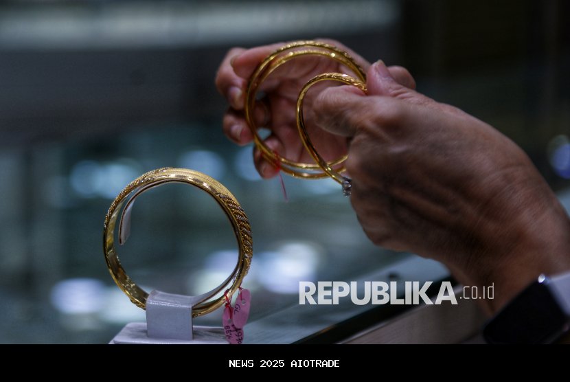 Harga Emas Antam Turun Rp23 Ribu, Analis: Sulit Capai Rp3 Juta Akhir Oktober