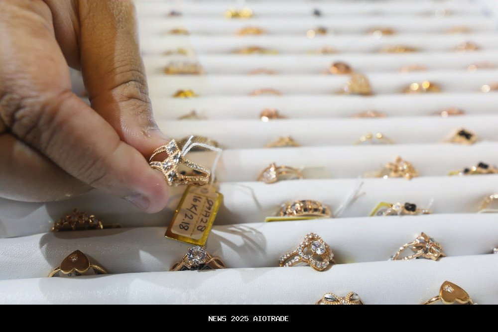 Emas Kontribusikan 1,06% Inflasi Sumsel