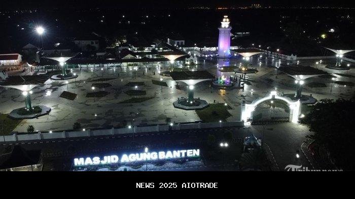 Destinasi Wisata Banten Lama yang Tetap Beroperasi Malam hingga Subuh