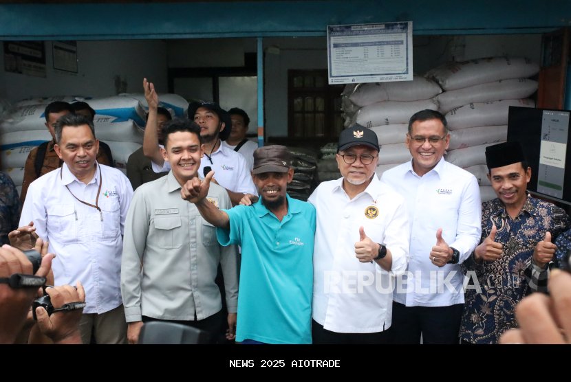 Menteri Pangan: Petani Gembira Setelah Harga Pupuk Subsidi Turun