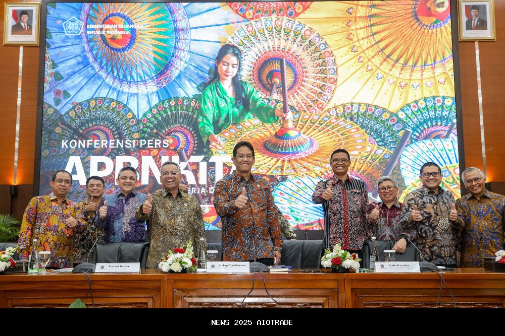 Pajak Rendah, Utang Melonjak, Defisit Diatasi dengan SAL